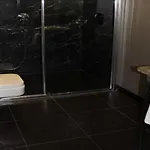 مالتيب 2000 فندق