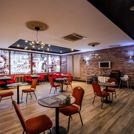 Maltepe 2000 Hotel 3*