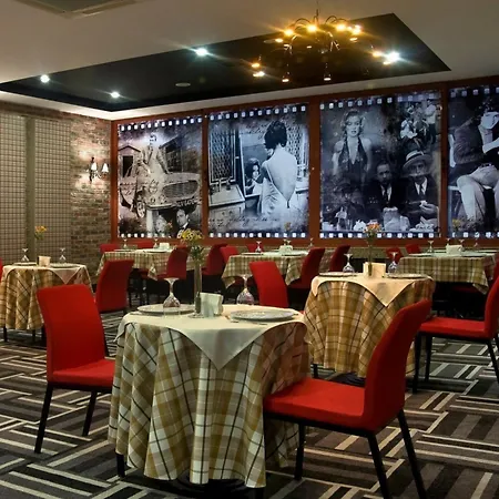 Maltepe 2000 Hotel 3*