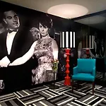 Отель Maltepe 2000